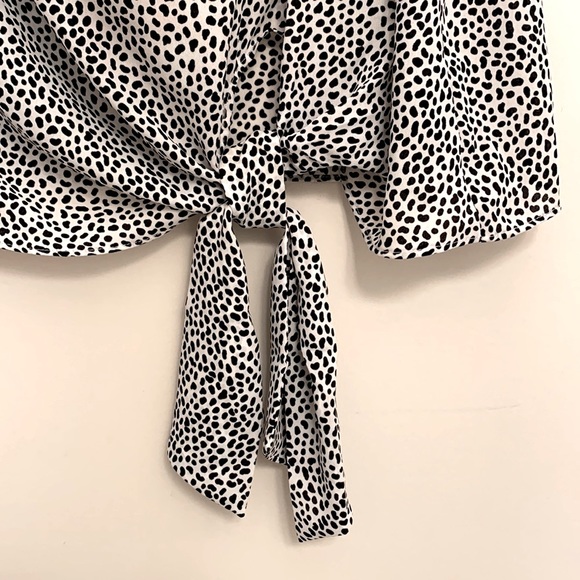 Worthington Sleeveless Blouse 🖤 Black and White - Picture 2 of 12